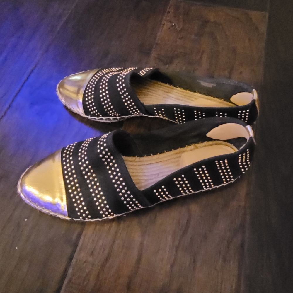 Beautiful Gently worn loeffler randall gold studded flat/mule